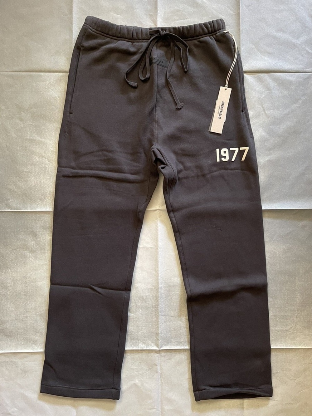 NEW Fear Of God Essentials 1977 Iron Relaxed Fit Straight Sweatpants